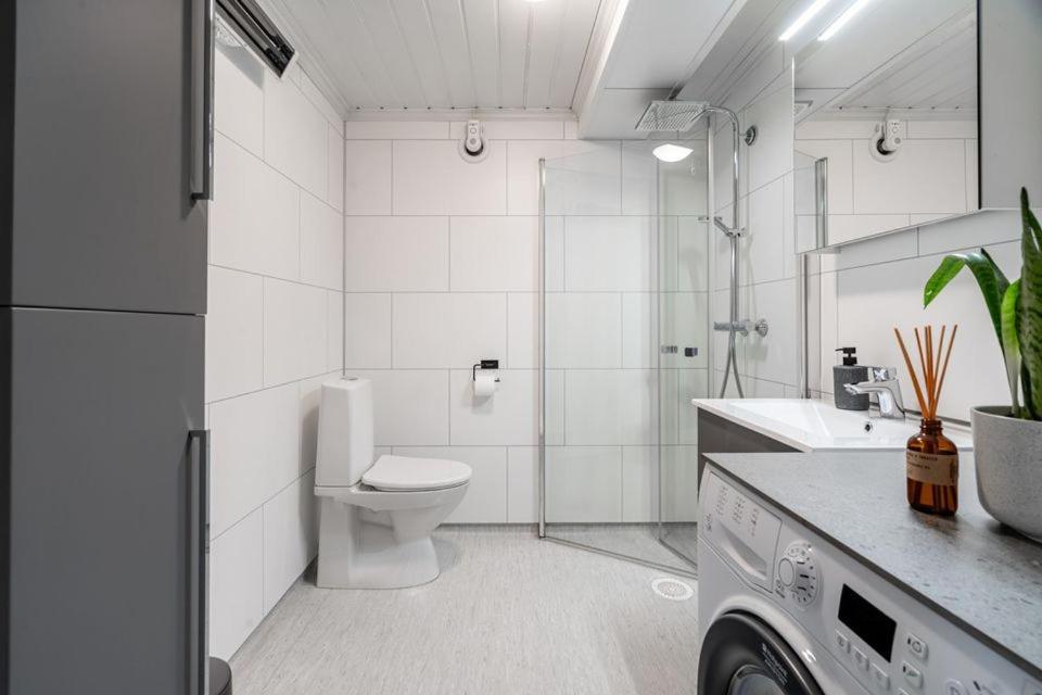 Modern Flat In City Centre Тромсё Экстерьер фото